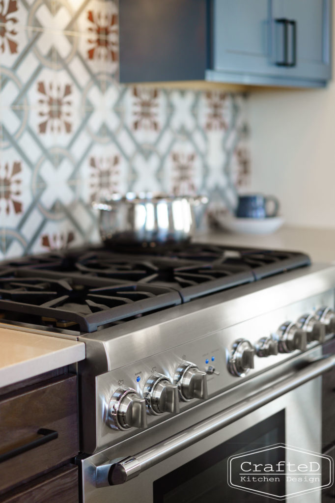 beautiful range in new spokane kitchen remodel